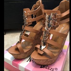 Tan and gold wedges